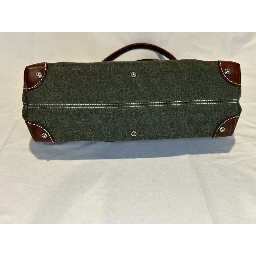 Dooney & Bourke Signature Double Pocket Satchel Bag NWT Green Wristlet Keychain - Picture 9 of 16